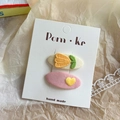Lace bow hair clip set with tulip and heart embroidery on beige and pink fabric - Oval Heart Style