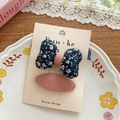 Set di fermagli per capelli con fiocco floreale blu e tessuto rosa su carta Korean - Fiocco Floreale Blu Notte Con Clip Ovale Rosa