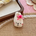 Spilla a coniglio in peluche bianco crema fatta a mano con fiocco rosa per vestiti - Coniglio con Pompon Rosa (NK1218)
