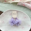 Dettaglio di elastici per capelli a fiore in tulle viola chiaro per bambine - Viola