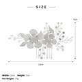 Dettaglio del pettine per capelli da sposa con perle e misure di 13 cm per 7 cm - Argento