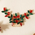 Detalle de peine de pelo navideño con cristales rojos y verdes sobre base dorada - Estilo de Hoja de Diamantes de Imitación Marquise Rojo y Verde (HS-J7458GCAI)