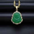 Pendentif Bouddha Maitreya vert émeraude avec cristaux sur chaîne torsadée dorée - Vert