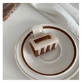 Pince à cheveux carrée minimaliste en contraste crème et marron foncé élégant - Café au lait