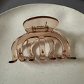 Translucent amber pumpkin hair claw clip in a ceramic dish, stylish matte 10cm shark clip - Transparent Coffee