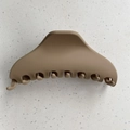 Matte light coffee geometric shark hair claw clip for thick hair with frosted finish - Semicircle Surface Style / Khaki