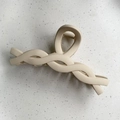 Matte beige hair claw clip with twisted woven design for women stylish hair accessory - Twisted Chain / Off White
