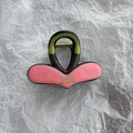 Pince à cheveux vintage en résine noire avec motif cœur et design Barrette LaFrance - Pince Goutte d'Huile Rose