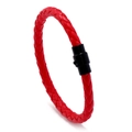 Pulsera trenzada de cuero rojo para hombre con cierre magnético negro en fondo blanco - 22.5CM / Rojo