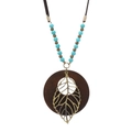 Collana lunga bohémien con ciondolo in legno e foglia traforata in stile retrò - Marrone