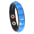Punk-Lederarmband mit leuchtend blauen quadratischen Nieten und Metalldruckknöpfen - Einreihige Nieten / Blau