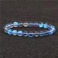 Bracelet à une rangée de perles en pierre de lune avec cristaux aurore bleus - Bleu