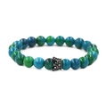 Dettaglio del bracciale di perle in pietra blu e verde con corona in zircone nero - Piccola Corona Gun Black