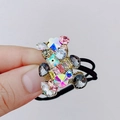 Elastico per capelli orsetto scintillante con strass colorati su fascia elastica nera - Grigio