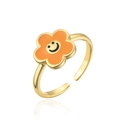 Dettaglio anello aperto placcato oro con fiore sorriso in smalto arancione - Stile Petalo Arancione (11774)