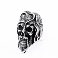 Vintage Bart-Totenkopfring für Herren aus Edelstahl mit strukturiertem Kopfband - US 8 / Vintage Silber (BR8-662)