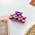 Macro della molletta per capelli rettangolare olografica con motivo a scacchi - Scacchi Viola - Quadrato Medio