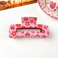 Detail of pink checkered hair claw clip with floral patterns and acetate texture - 10.5cm Square / Plaid Floral Rose Red