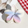 Creamy flower hair claw clip with colorful gradient tips and lucky heart print - UV Printed Egg Flower-Cream White 165-3