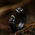 Macro detail of vintage skull ring with black oxidization and adjustable band design - US Size 7 / Single Skull Fine Relief Style (BR8-566)