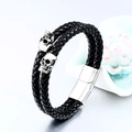 Pulsera de hombre en cuero trenzado negro de doble capa con dijes de calavera plata - 18cm / Doble Cuerda de Cuero Doble Calavera