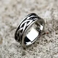 Anillo vintage con nudo celta de acero inoxidable para hombre con acabado oxidado - Talla EE. UU. 7 / Estilo de Textura Tejida Vintage (BR8-878)