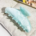 Pince à cheveux ovale élégante en acrylique bleu menthe avec texture marbrée - 9cm Forme Tête Carrée / Cyan Ciel Étoilé