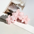 Three-piece pink marble flower hair claw clips with resin texture and artistic shading - Pink