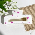 Détail d'une pince à cheveux carrée blanche avec motifs de cœurs roses et étoiles - Rose & Blanc Étoile Cœur (Carré Imprimé UV 10.5 - ABS Blanc Cassé 141-4)