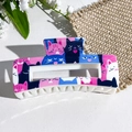 Detail of rectangular hair claw clip with colorful cartoon cat print and white teeth - Multicolor Cartoon Cat Print (150-6) / ABS