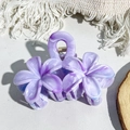 Macro detail of purple marble flower hair claw clip with floral pattern and spring - PS / 8cm Double Flower-Blue Purple