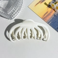 Detail of elegant white long shark clip hair claw on a minimalist aesthetic background - Watermelon (10.5cm) / Off-white
