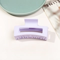 Pince à cheveux carrée mate de 8,5 cm lavande avec design creux rectangulaire pour femme - Violet Clair Mat