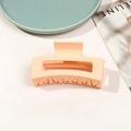 Pince à cheveux carrée mate pêche pour coiffures mi-hautes au design minimaliste moderne - Matte Light Orange