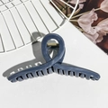 Detail of cross-twist dark gray blue jelly hair claw clip with golden metal spring - Blue Gray