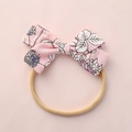 Fascia neonato in nylon morbido con fiocco in cotone a fiori rosa chiaro in stile flat lay - Stile Floreale Rosa