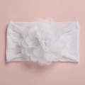 Dettaglio fascia per neonati bianca con fiore di chiffon e morbido nylon elasticizzato - Bianco