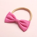 Dettaglio del fiocco di lino rosa e della fascia elastica in nylon morbido per neonati - 9-Deep Pink