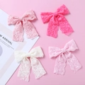 Charmante Spitzen-Haarschleifen für Mädchen in Rosa, Weiß und Violett für Party-Frisuren - Zufällig gemischt