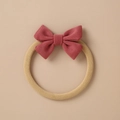Close-up of baby elastic headband with smoky pink knitted bow on soft beige background - Dusty Pink Skin-friendly Knit Bow (9)