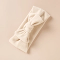 Dettaglio della fascia per neonati in finta cashmere con fiocco bianco crema morbido - Bianco Sporco
