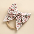 Dettaglio della fascia con fiocco in cotone a fiori e morbido nylon per neonati - 10*10 cm / Piccoli fiori