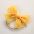Détail du nœud en tulle jaune vif et du bandeau en nylon sans couture pour bébé - 10,5*7,5 cm / Jaune
