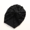 Detalle de turbante negro para bebé con pliegues multicapa y ribete de encaje floral - 18*21 cm / Negro