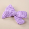 Dettaglio del fiocco in maglia lavanda fatto a mano con trama 3D a nido d'ape - 9*6CM / Viola Chiaro