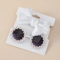 Détail du bandeau en dentelle pour bébé et des lunettes de soleil marguerite - Ensemble De Deux Articles Avec Carte / Blanc (#4)