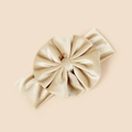 Détail du bandeau bébé en velours champagne avec un grand nœud plissé élégant - 18*5.5cm / Beige