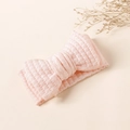 Detail of pink waffle texture baby headband with a soft double-layer decorative bow - 16x8.5cm / Light Pink