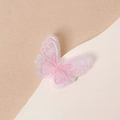 Dettaglio del fermaglio a farfalla in organza rosa a doppio strato per neonati - Rosa chiaro