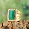 Vintage gold square ring with a rectangular green cat-eye gemstone and floral engraving - US 9 / Gold Green Zirconia